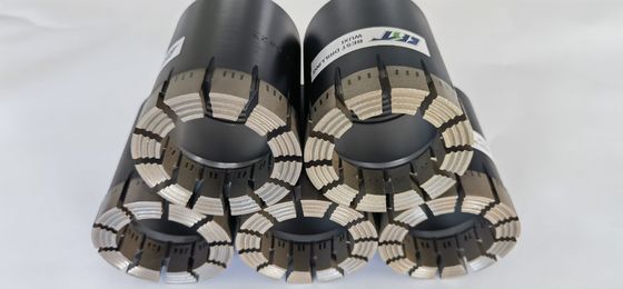 Perforatore a testa di diamante per prestazioni di perforazione veloci e fluide