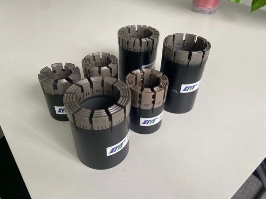 Esplorazione geologica per la trivellazione di rocce